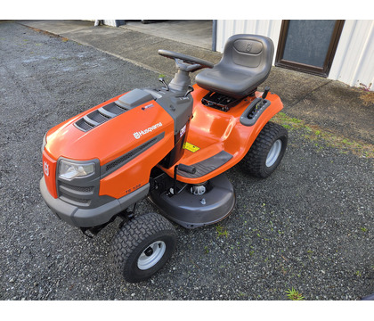 Second-Hand Husqvarna TS138 Ride-On - SOLD!