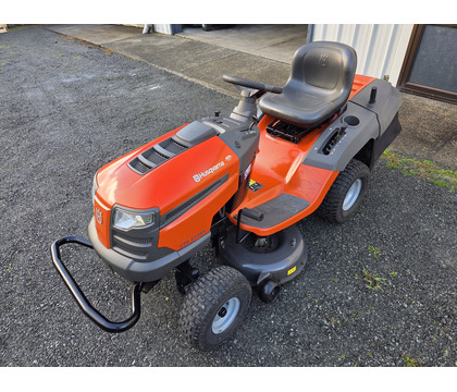 Second-Hand Husqvarna CTH2138R Ride-On - SOLD!