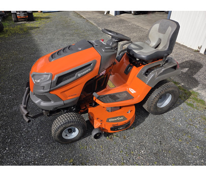 Second-Hand Husqvarna TX242TXD Ride-On